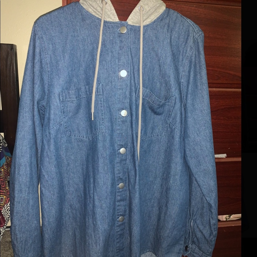 Forever 21 Denim Hooded shirt. size 1X